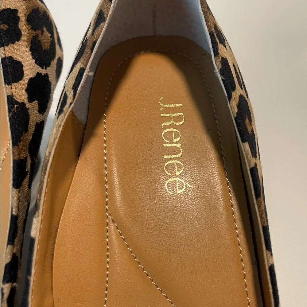 J.Renee Leopard Wedge Pumps
Size 9 - Picture 5 of 5